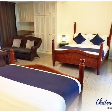 Chateau Bleu Resort Calamba  Exterior foto