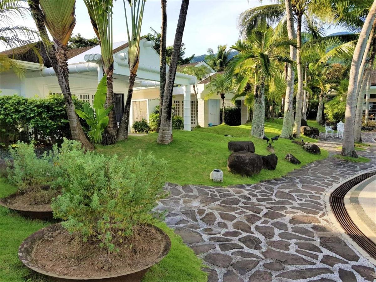 Chateau Bleu Resort Calamba  Exterior foto